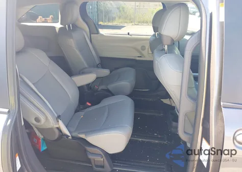 2023 Toyota Sienna Xle z USA, uszkodzony, nr VIN 5TDYSKFC8PS083887